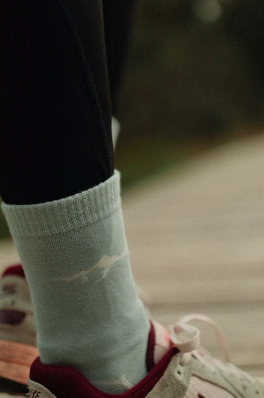 Berge im Herzen - Socken grün-blau Damen